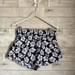 NWT PINK Victoria's Secret Black and White Floral Shorts